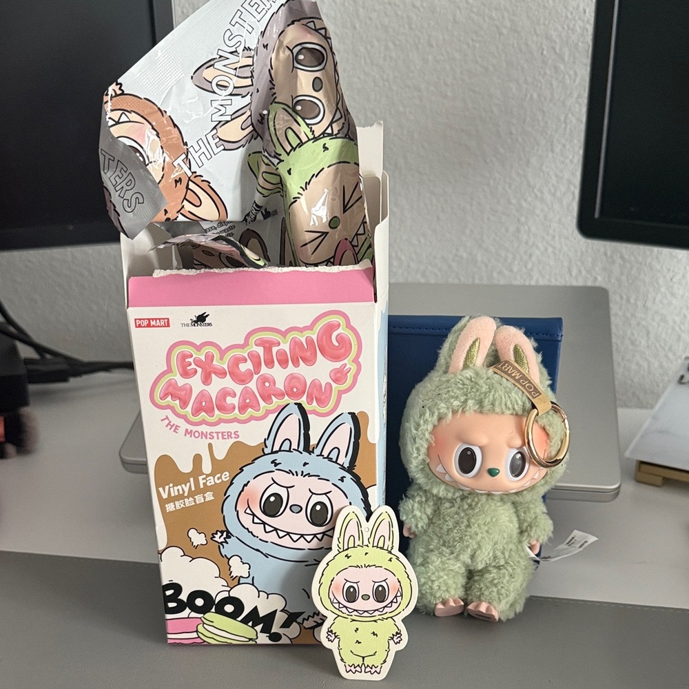 Authentic Exciting Macaron The Monsters Green Grape POPMART Labubu